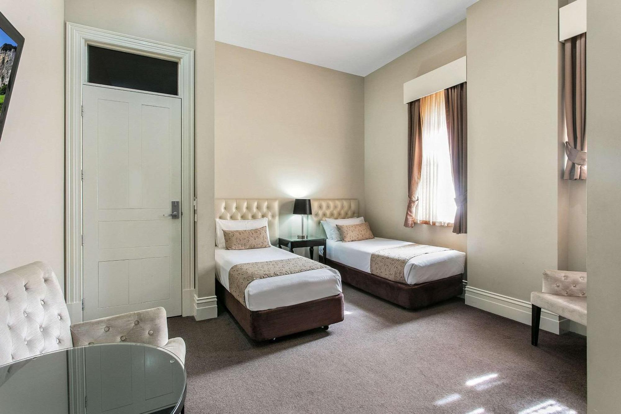 Quality Inn The George Hotel Балларат Экстерьер фото
